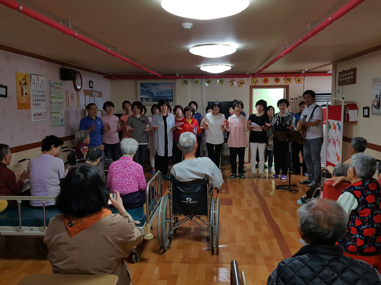 17년08월 큰빛교회 사랑의 지팡이 위문 방문