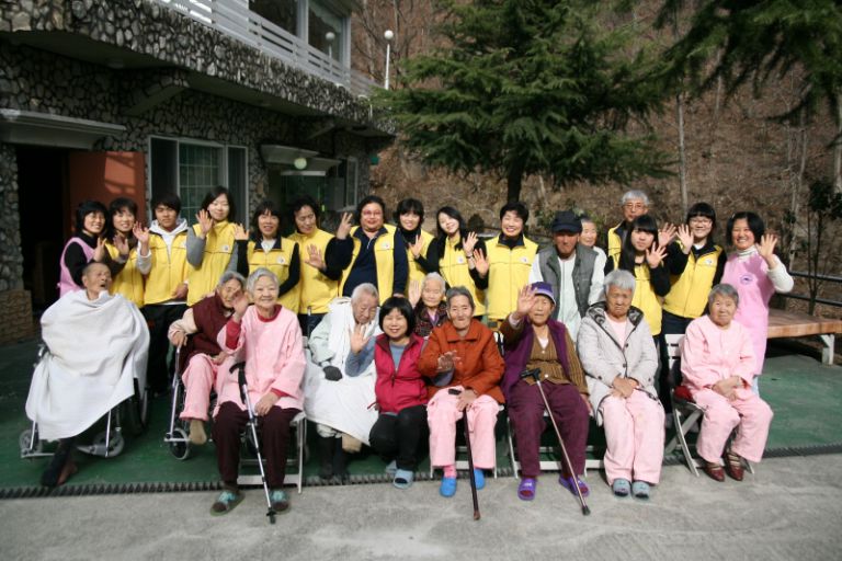 큰빛교회 사랑의 지팡이 자원봉사