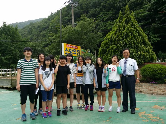 14년6월 소망동산을 방문한 자원봉사팀들